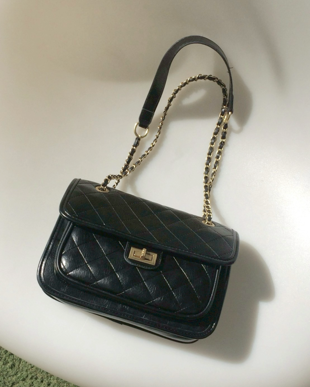 キルティング柄チェーンバッグ NO0109 – YOLO（ヨロ）｜ファッション通販