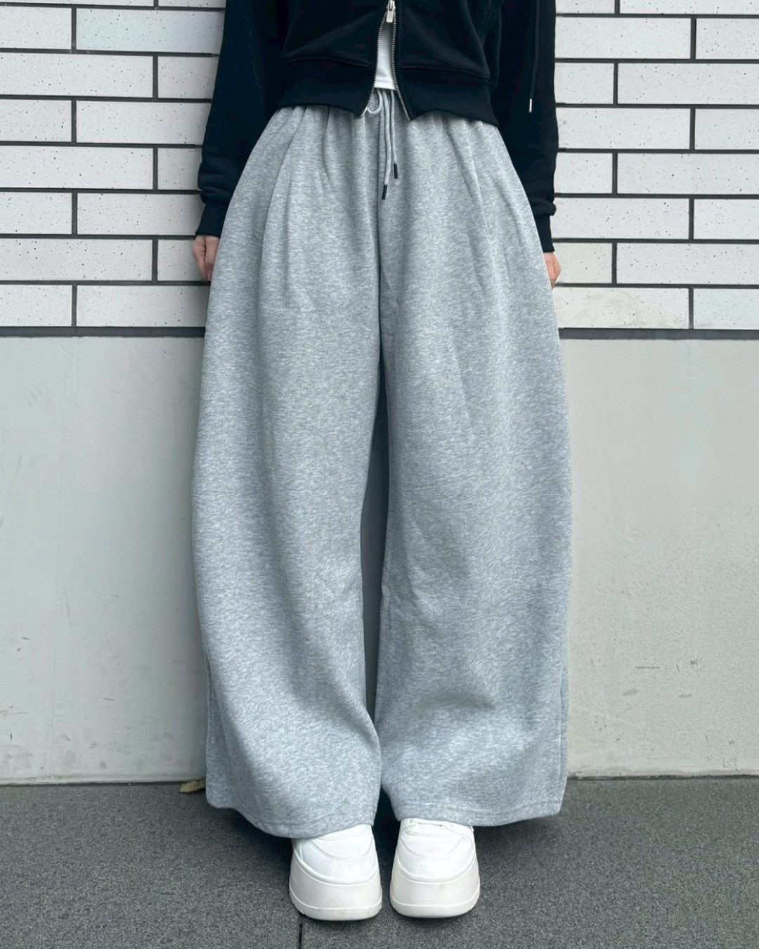 ワイドストリングスウェットパンツ NO0144 – YOLO（ヨロ