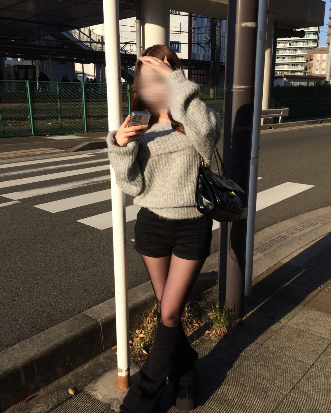 【即納】オフショルダーローゲージニット NO5004