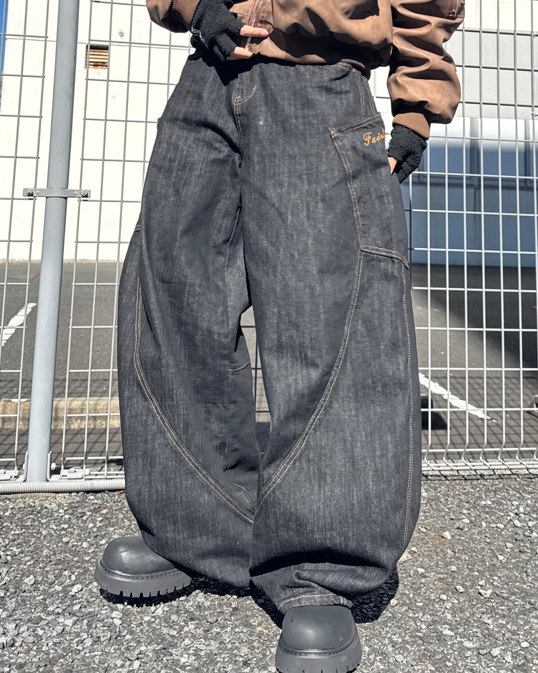 ビックポケットバルーンジーンズ OK0030