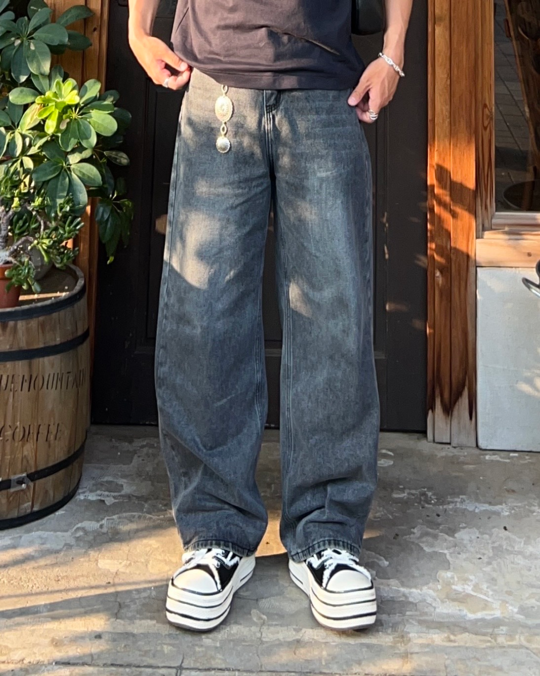 即納】ワイドストレートデニムパンツ RG1119 – YOLO（ヨロ