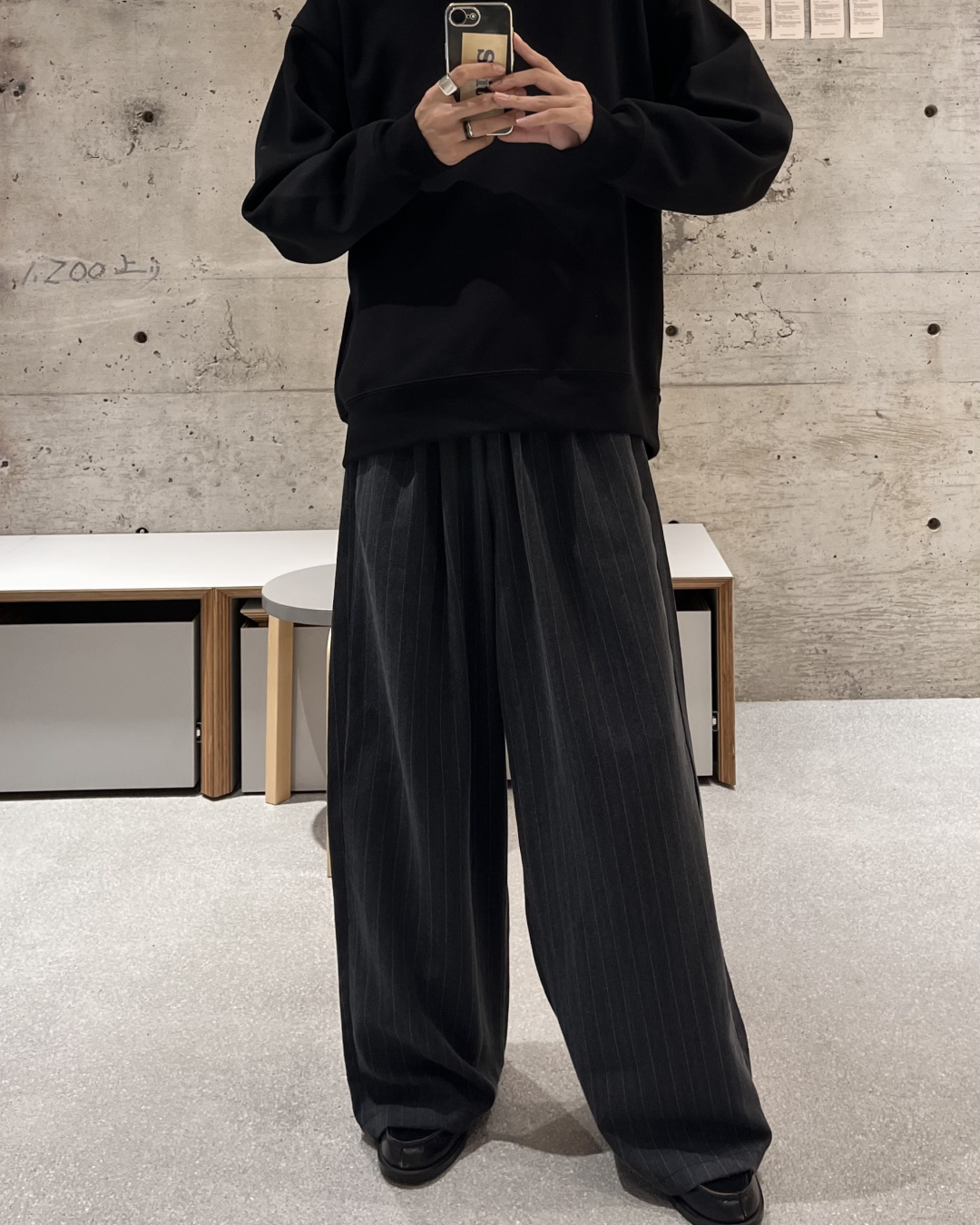 ピンストライプワイドパンツ RR0117 – YOLO（ヨロ