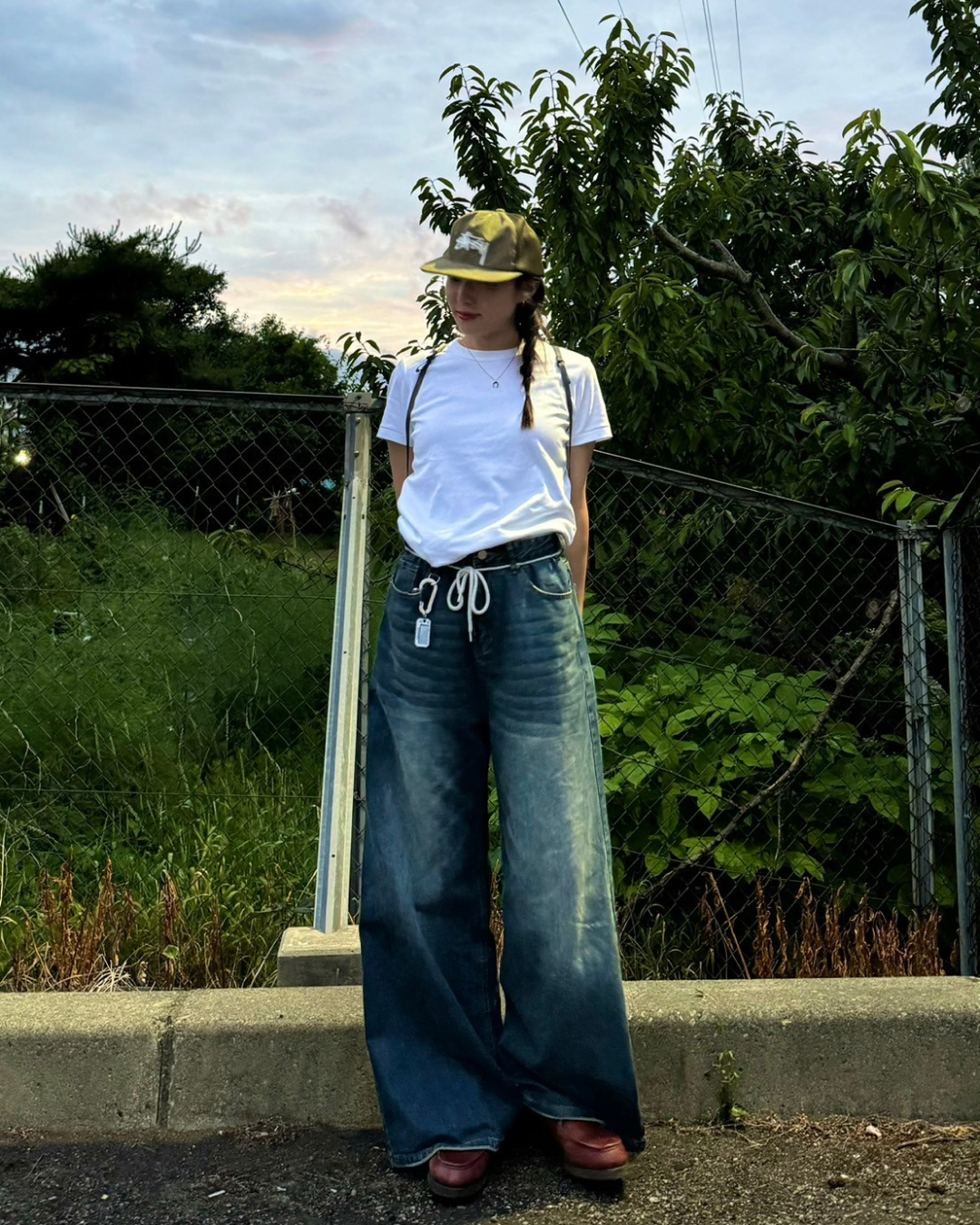 オーバーダイブルーデニムパンツ SM0016