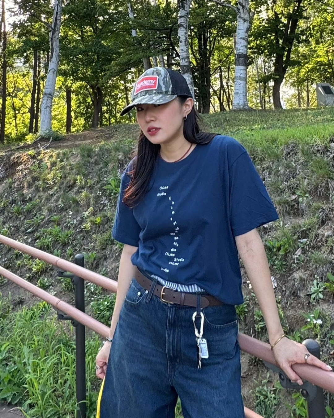 オーバーサイズネイビーTシャツ SM0043 – YOLO(ヨロ オーバーサイズネイビーTシャツ SM0043 – YOLO(ヨロ