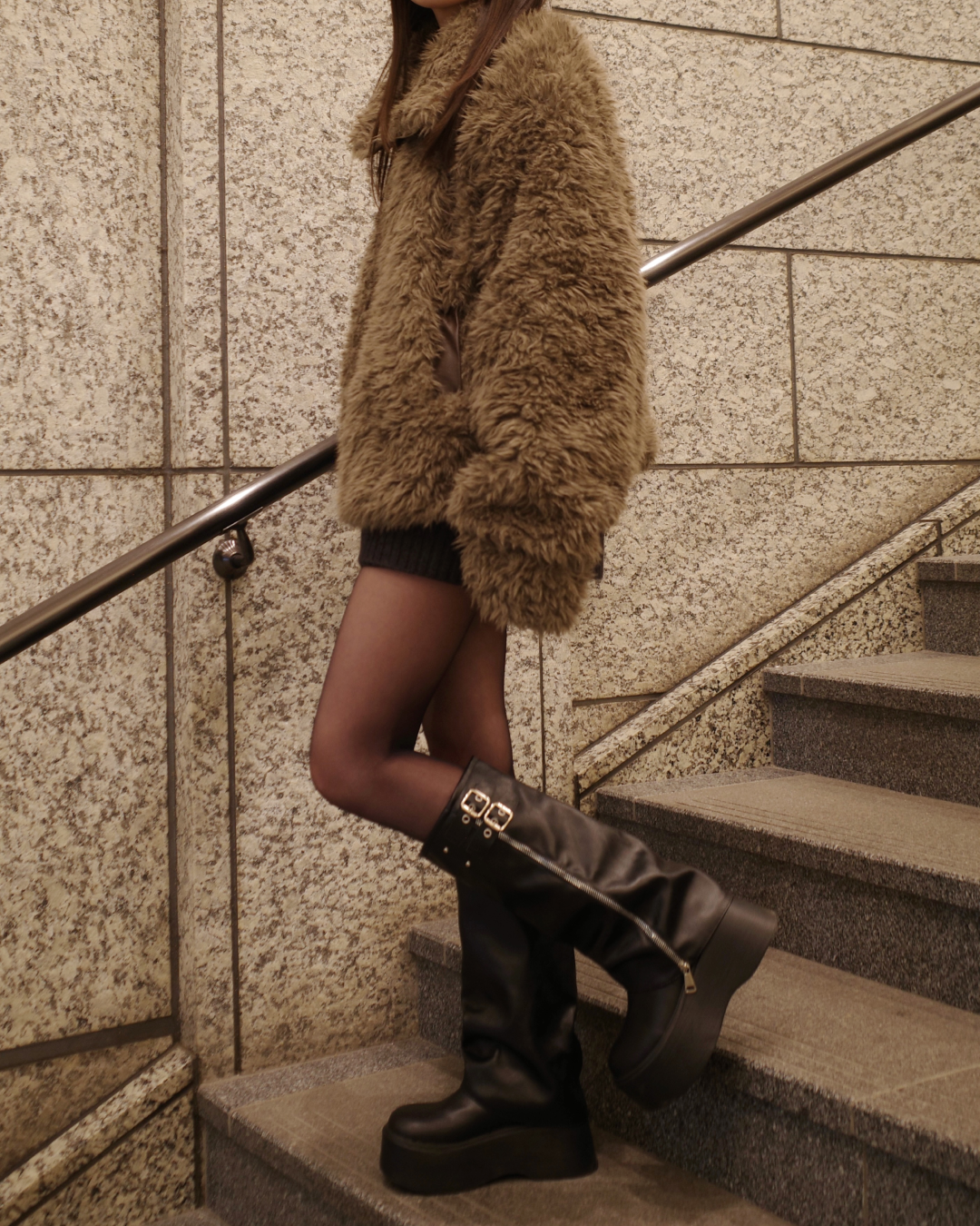 ジップデザイン厚底ブーツ SR0038