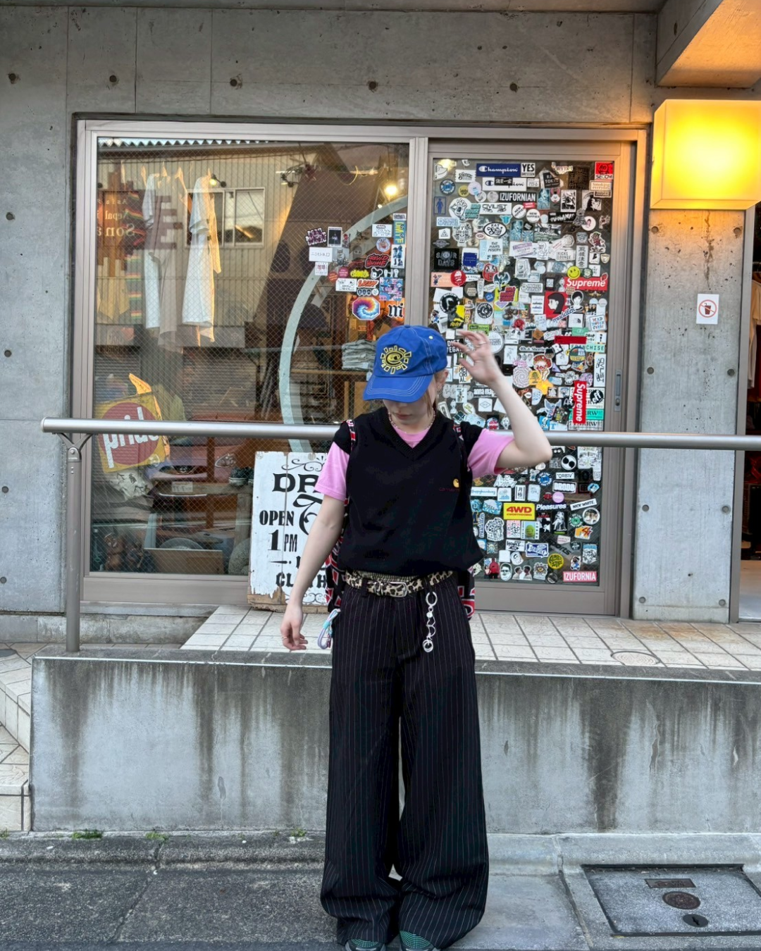ストライプバレルレッグワイドパンツ SW1013