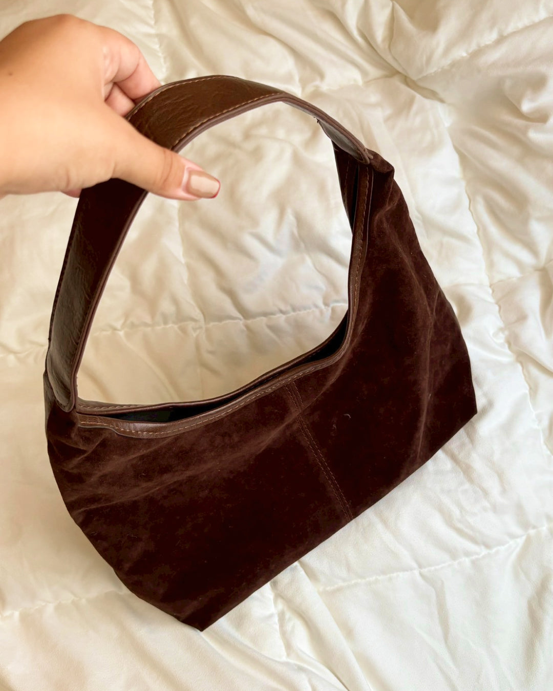 リバーシブルカジュアルレザー風バッグ
TM0063