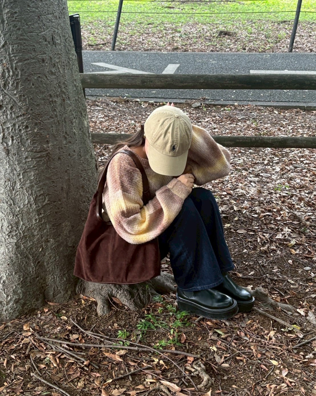 リバーシブルカジュアルレザー風バッグ
TM0063