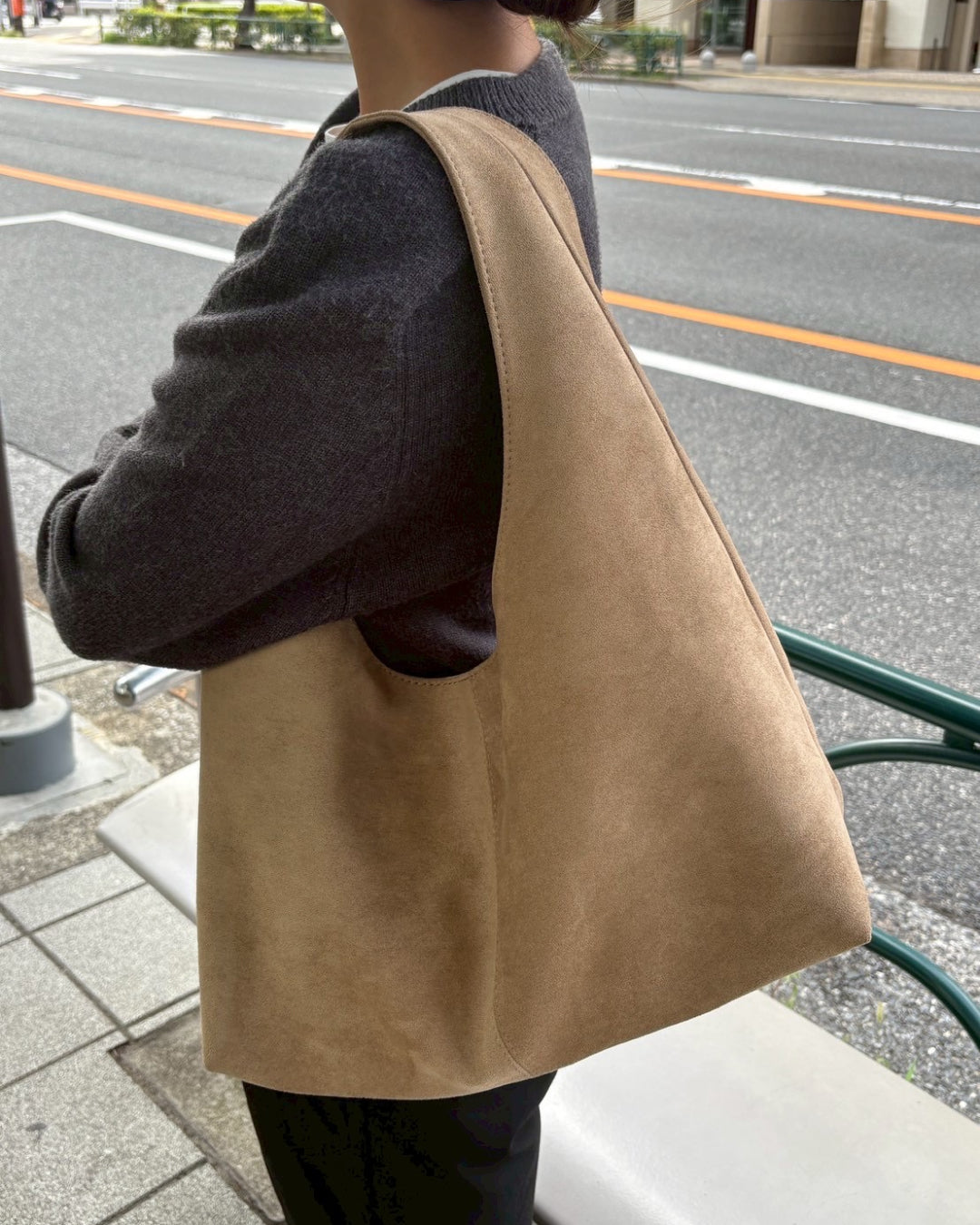 スウェードショルダーバッグ
TM0086