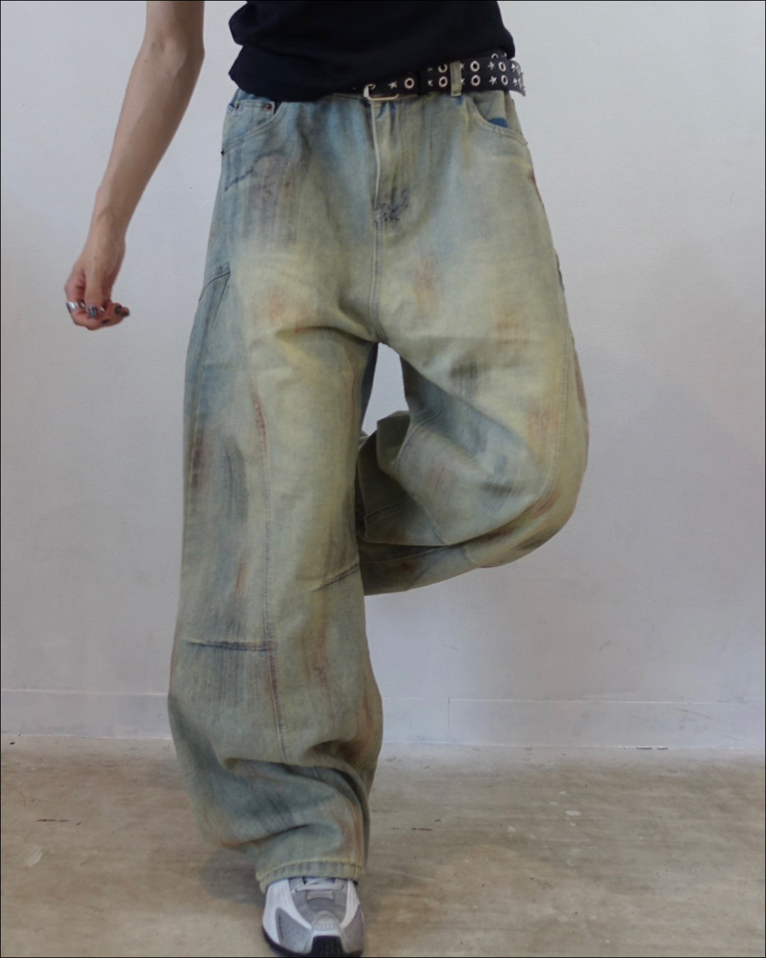 ウォッシュドペイントカーブデニム TN0182