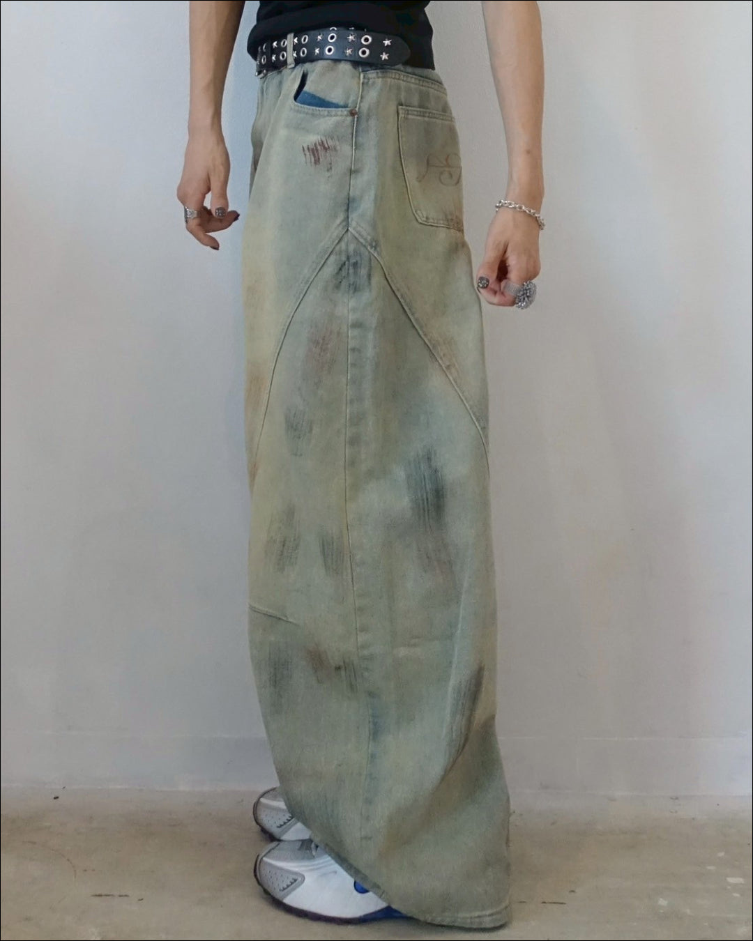 ウォッシュドペイントカーブデニム TN0182