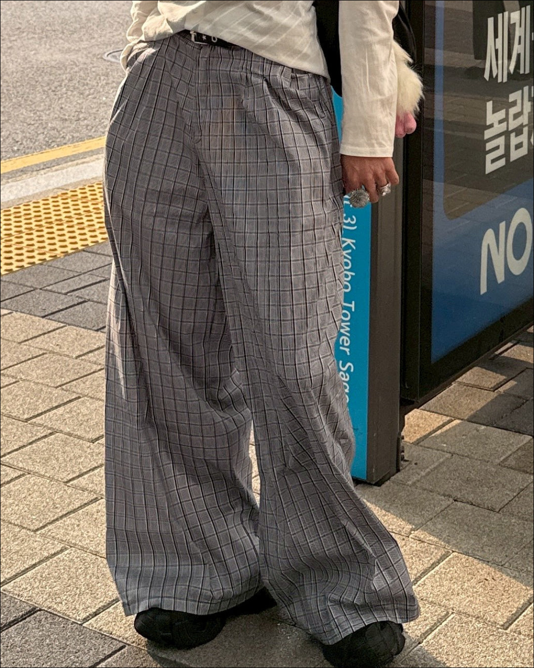 チェック柄カーブシルエットパンツ TN0200