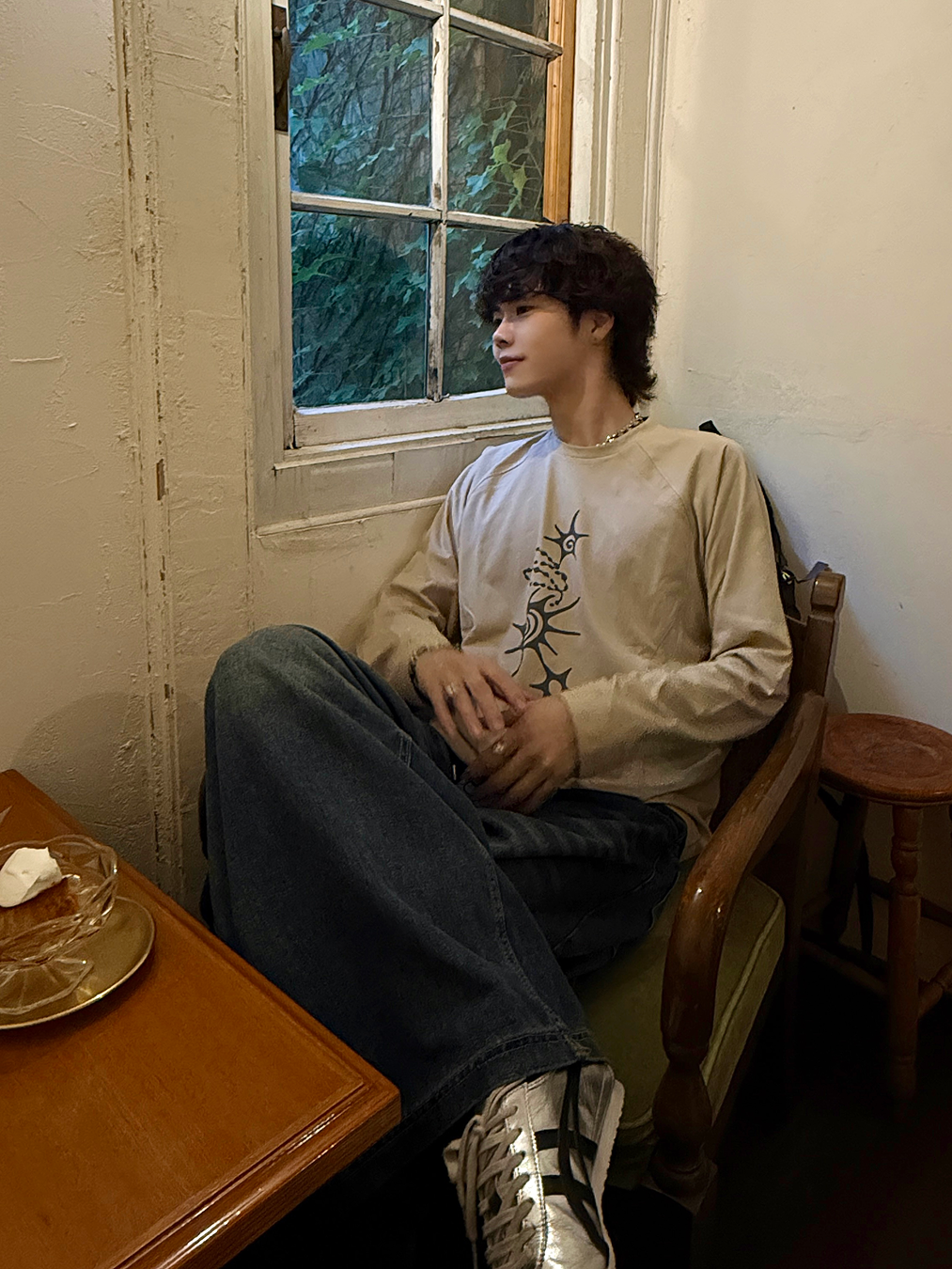アートグラフィックロングスリーブT TN0479