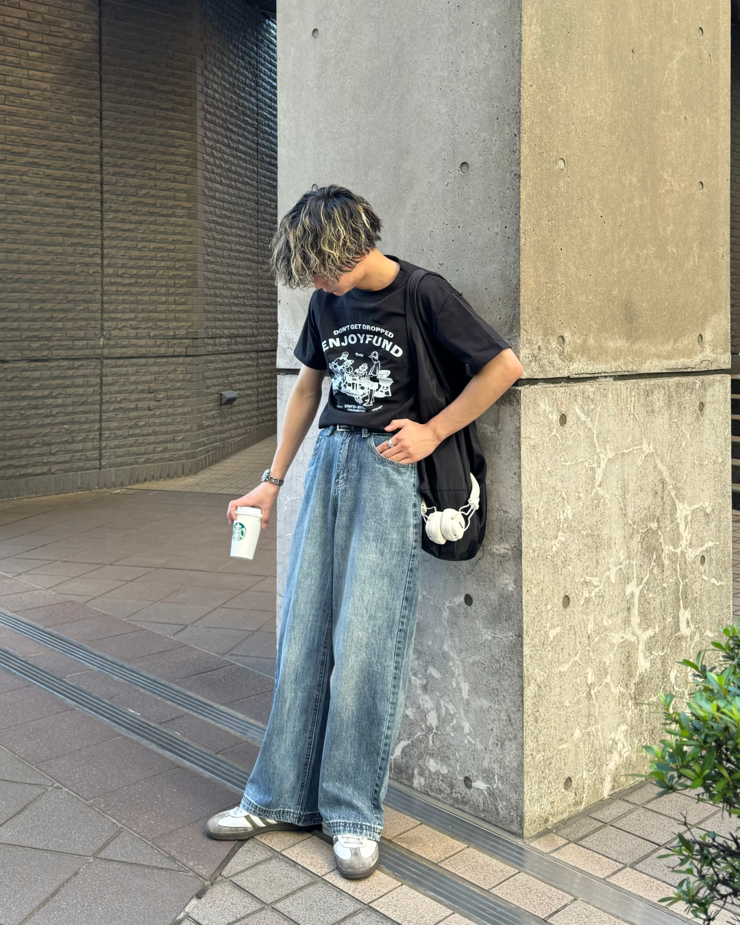 デザインストレートウォッシュデニムパンツ TO0039