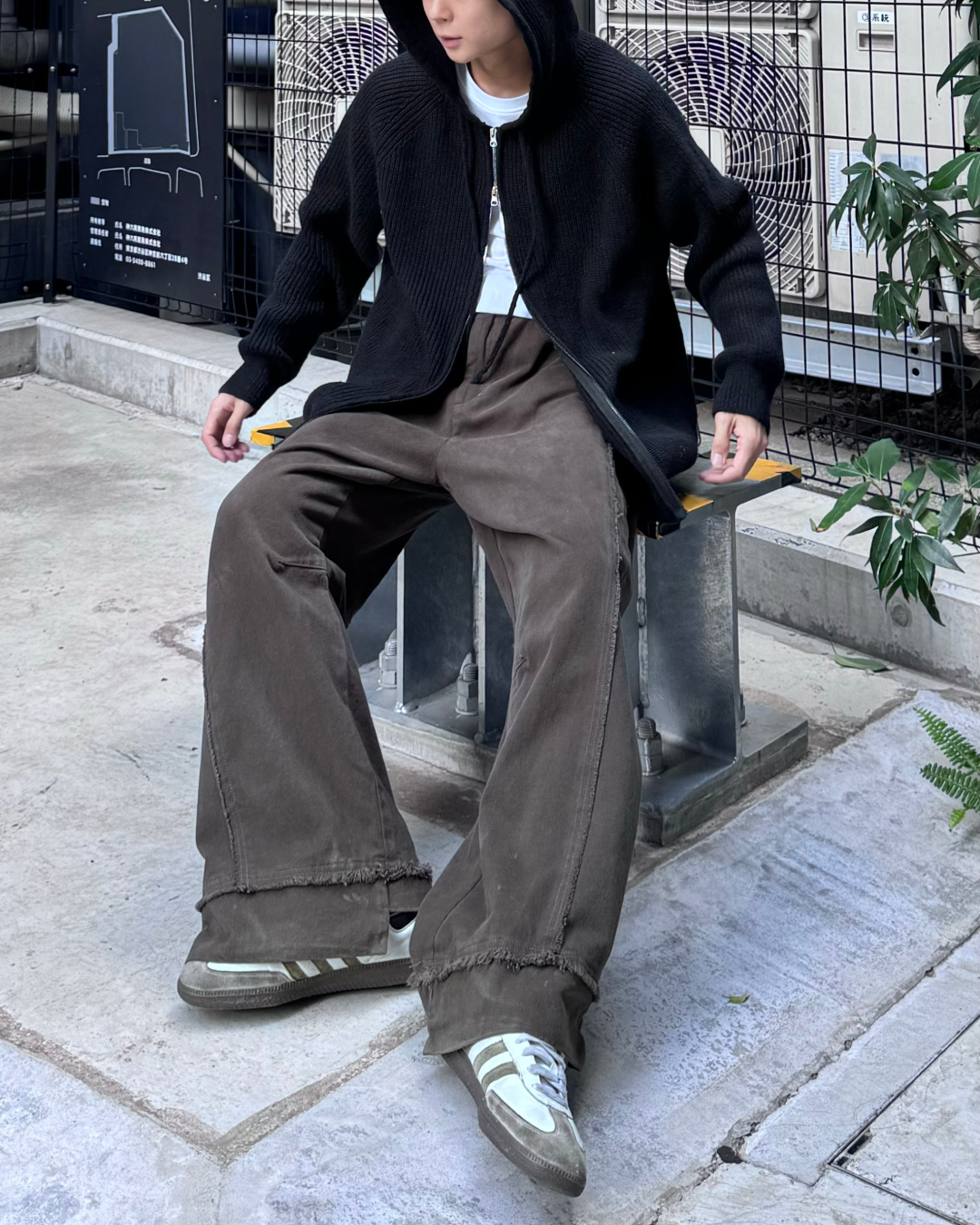 【即納】ダブルジップニットパーカー TO0100