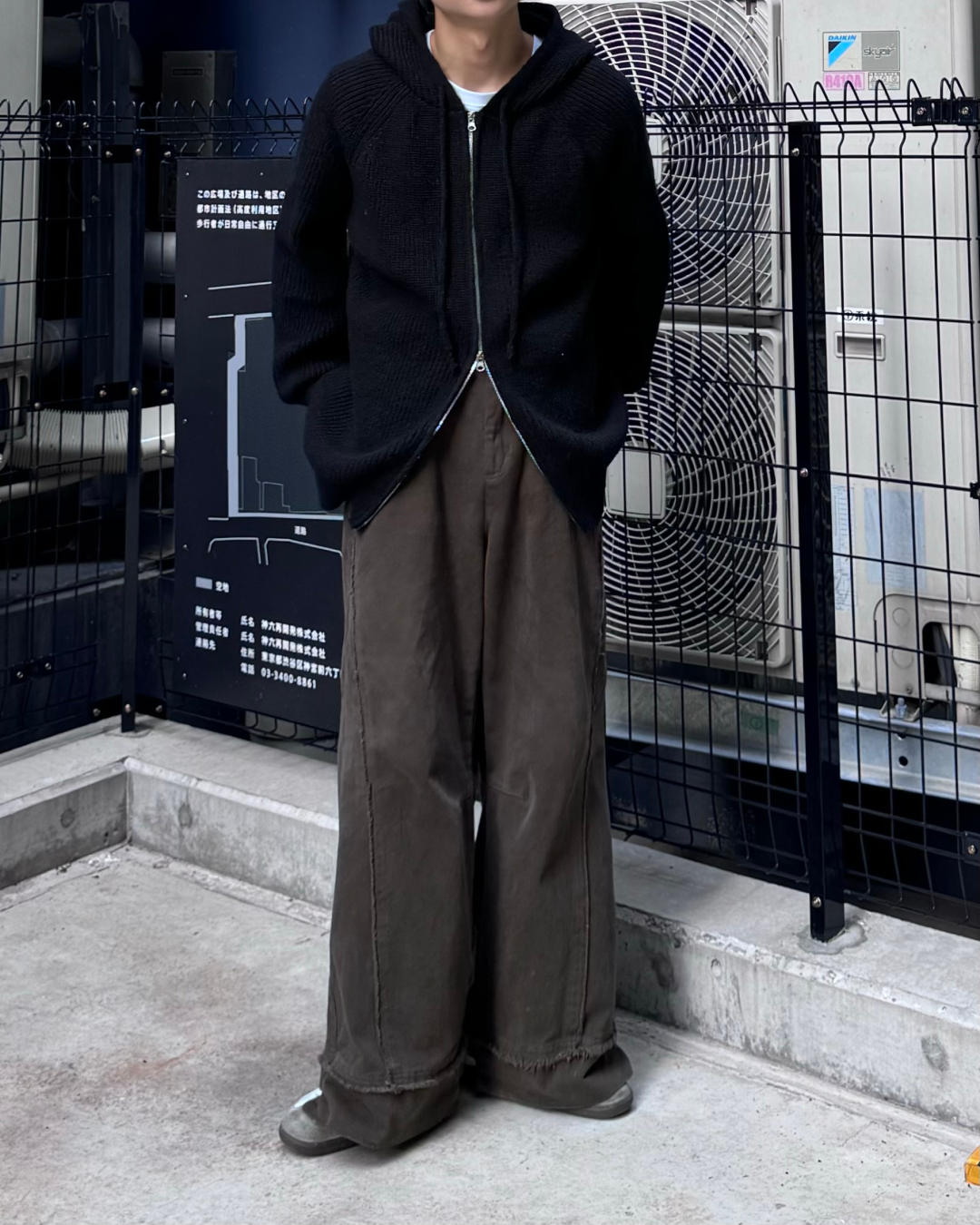 【即納】ダブルジップニットパーカー TO0100