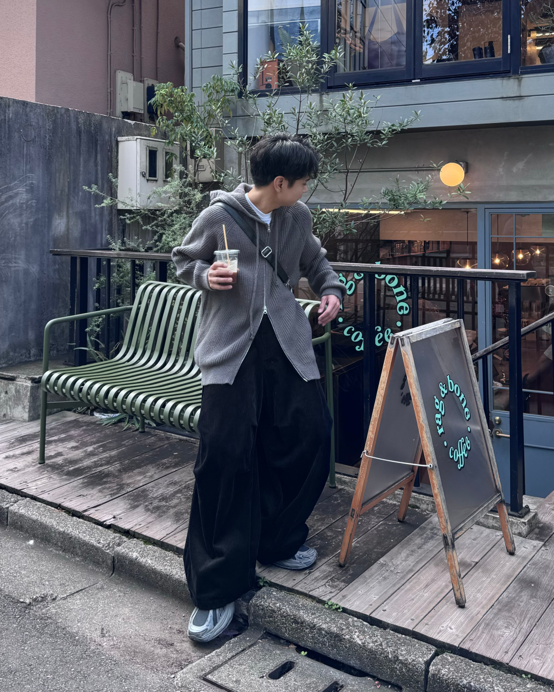 【即納】ダブルジップニットパーカー TO0100