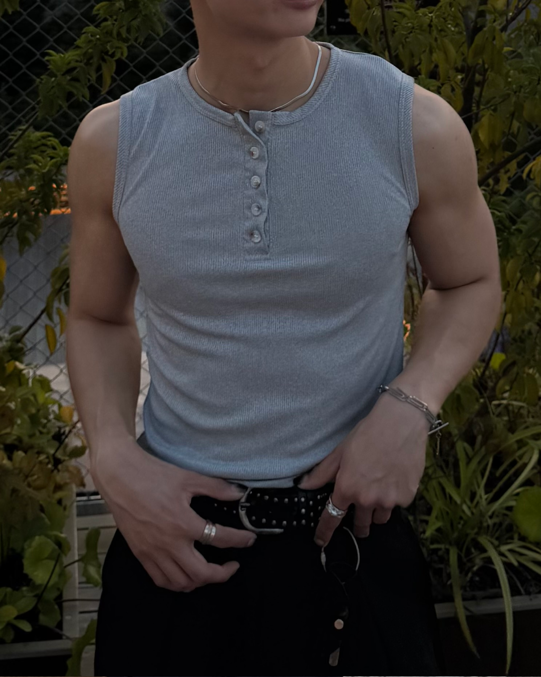 マッスルフィットヘンリーネックタンクトップ TO1270