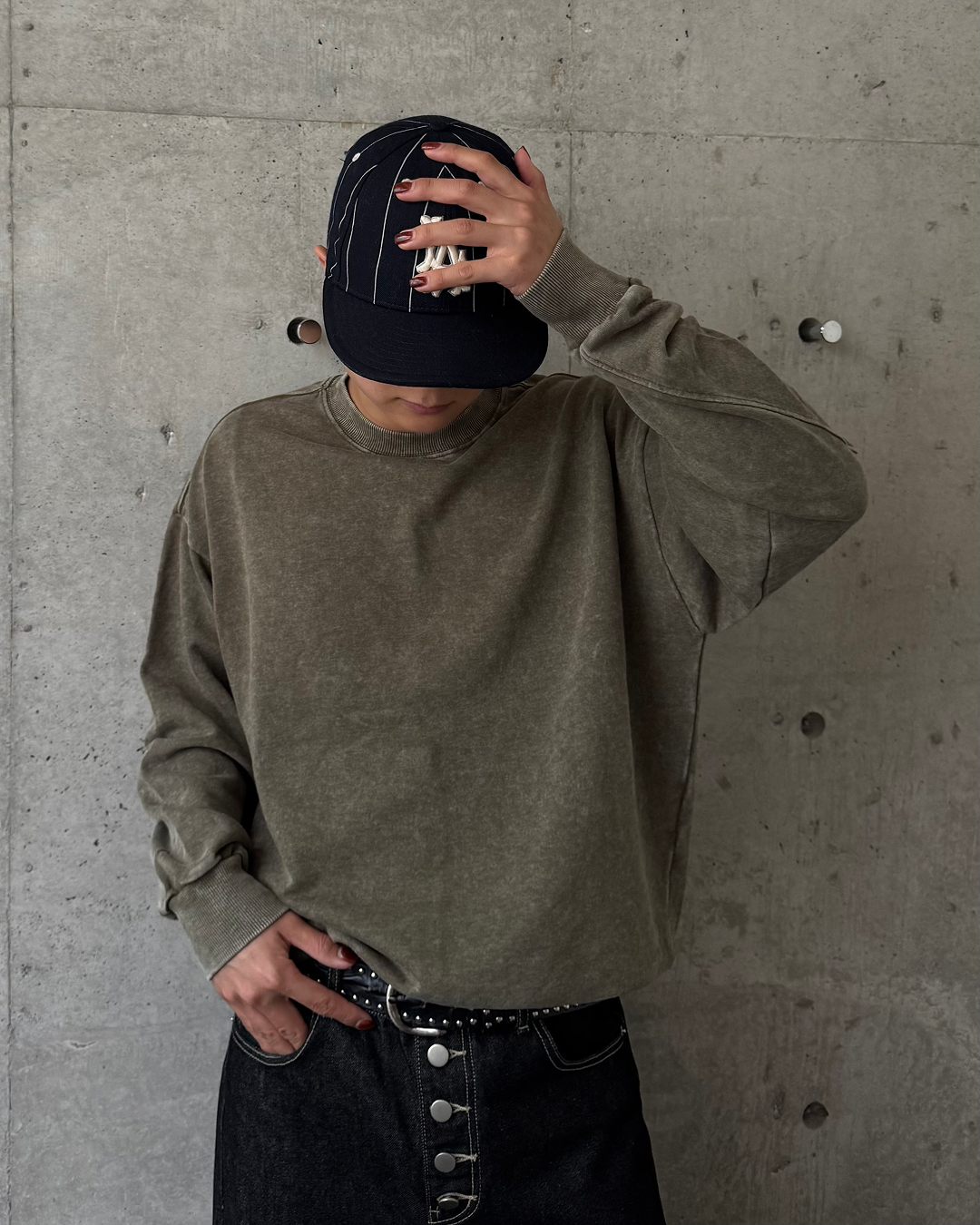 カーキウォッシュウラケスウェット TO1572 – YOLO（ヨロ