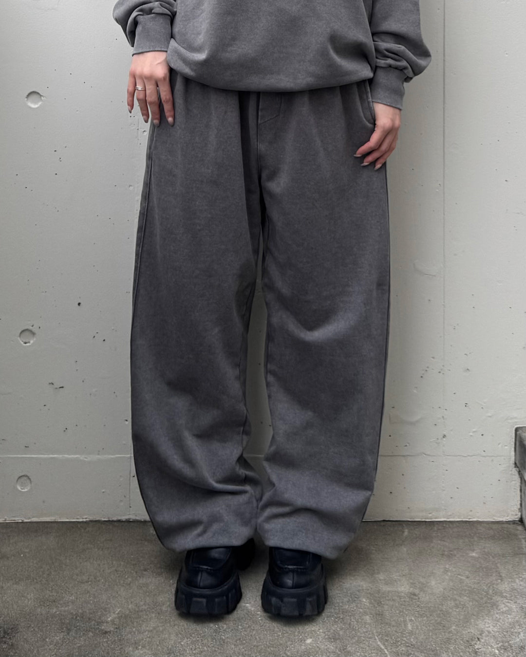 ピグメントルームウェアスウェットパンツ/セットアップ可
TO1490