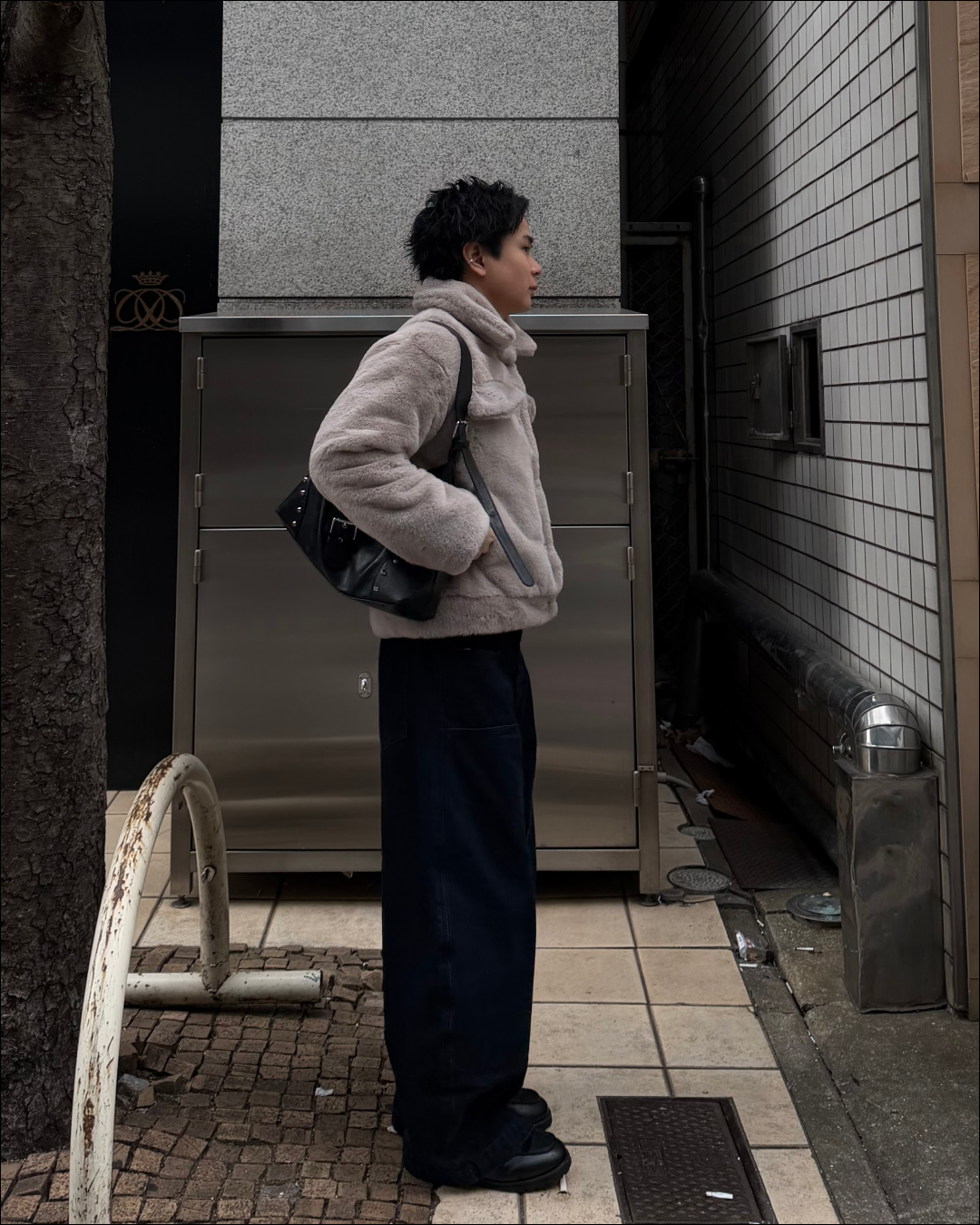 ユニセックスボリュームファーショートブルゾン TO1676