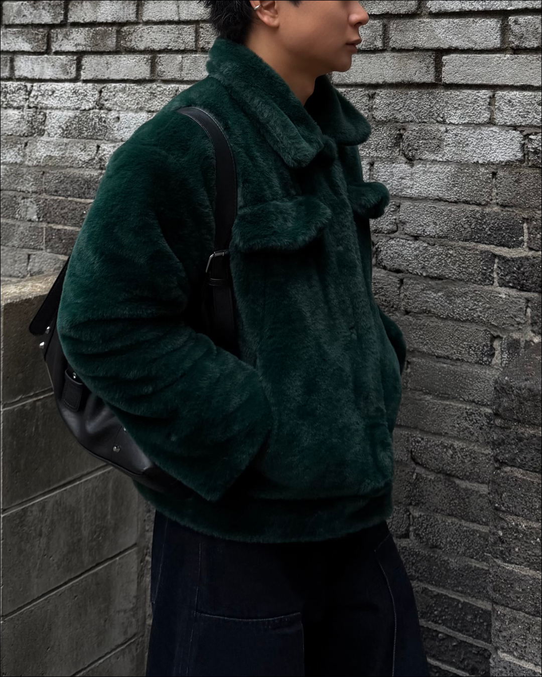 ユニセックスボリュームファーショートブルゾン TO1676