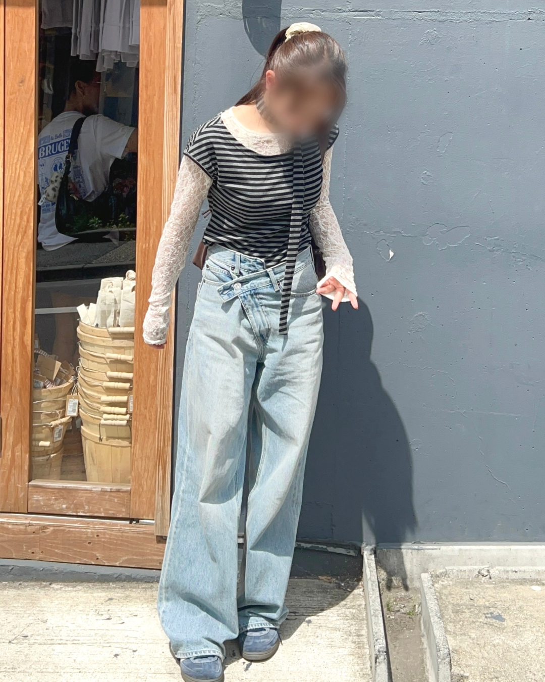 ネックストラップ付き短丈ボーダートップ
TT0009