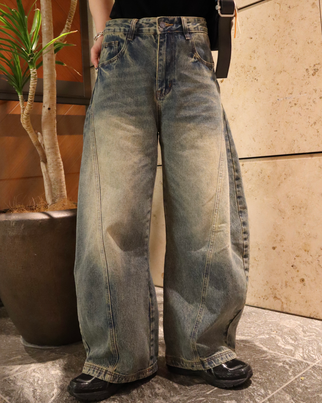 ヴィンテージウォッシュバルーンデニムパンツ UK0009
