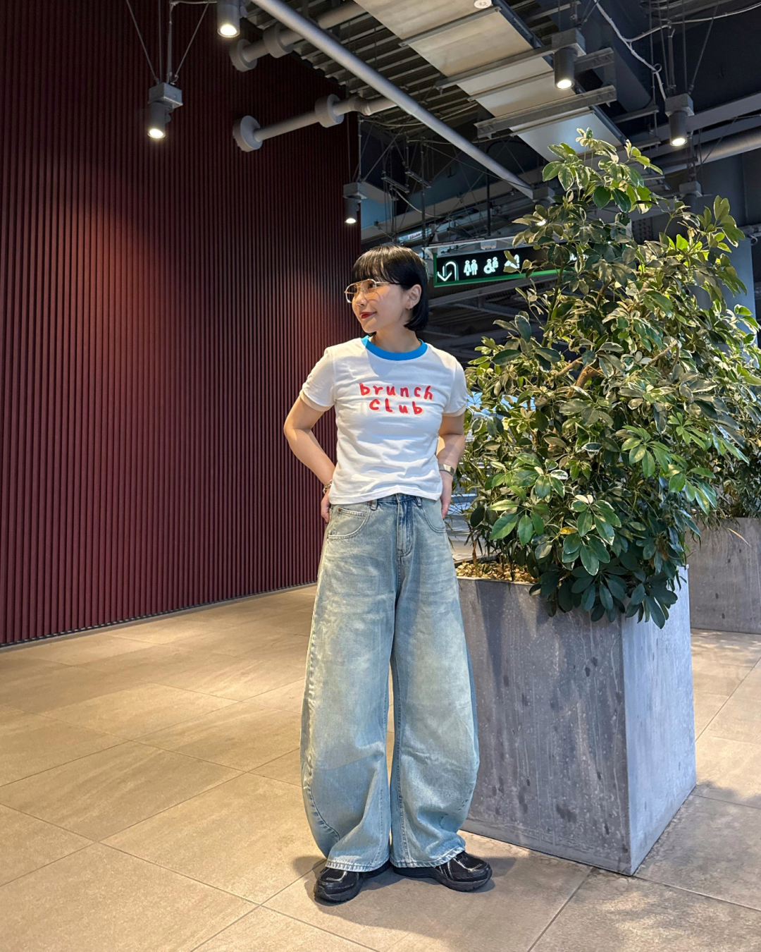 ネックカラーレタリングTシャツ UK0015