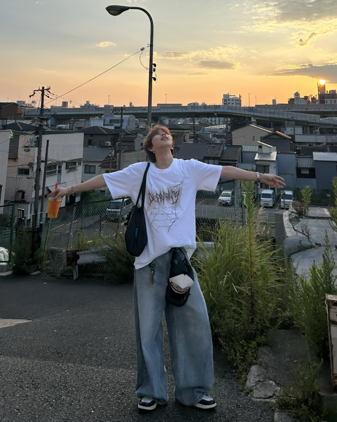 サンダーフォントTシャツ WG0082