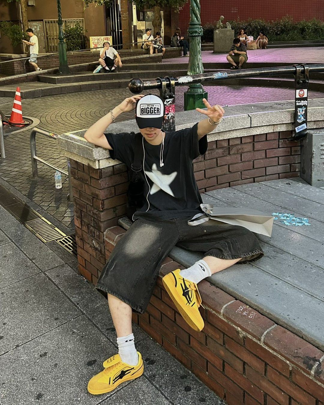 スタープリントドロップショルダーTシャツ WG0124