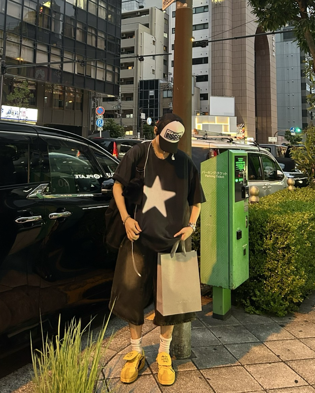 スタープリントドロップショルダーTシャツ WG0124