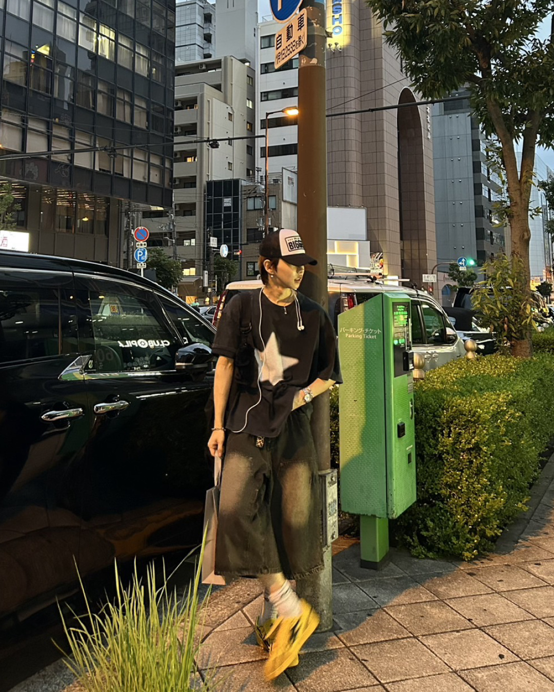 スタープリントドロップショルダーTシャツ WG0124