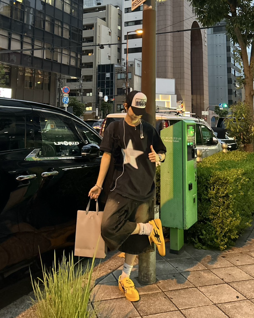 スタープリントドロップショルダーTシャツ WG0124