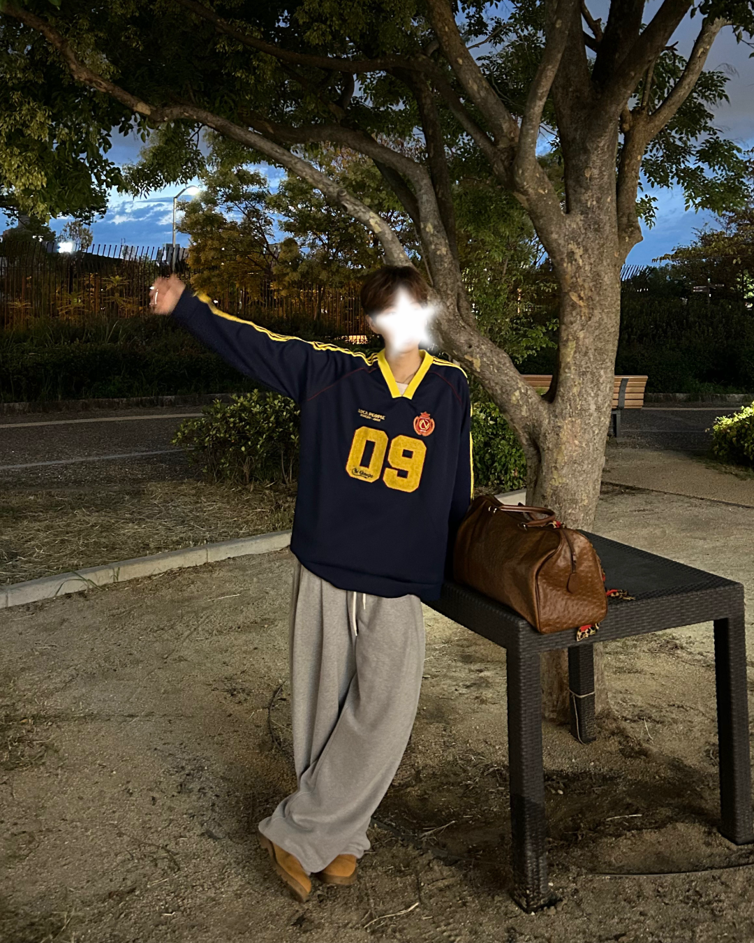 【即納】ゲームロゴVネックスウェット WG0183