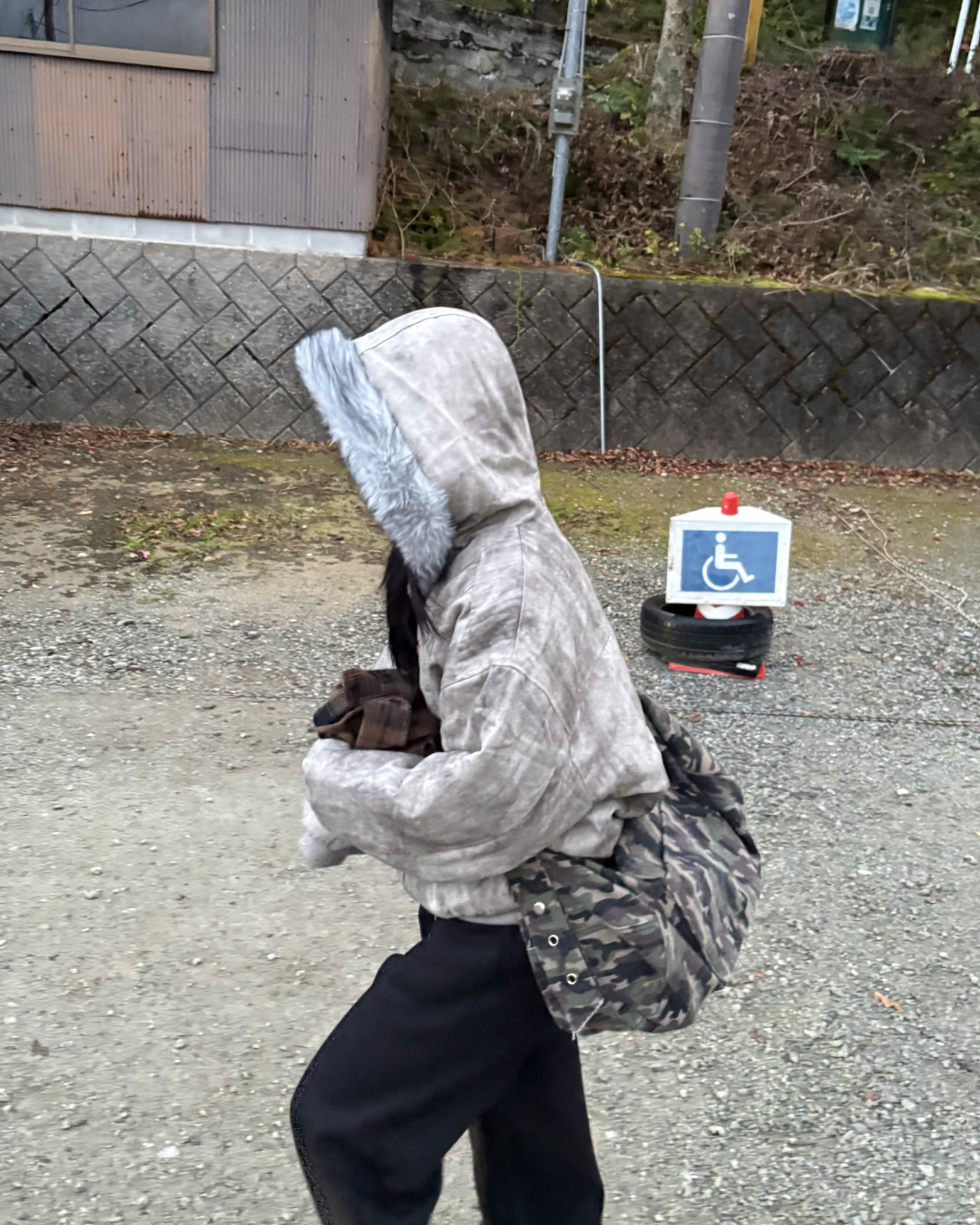 ウォッシュダメージファーフードジャケット WG0190