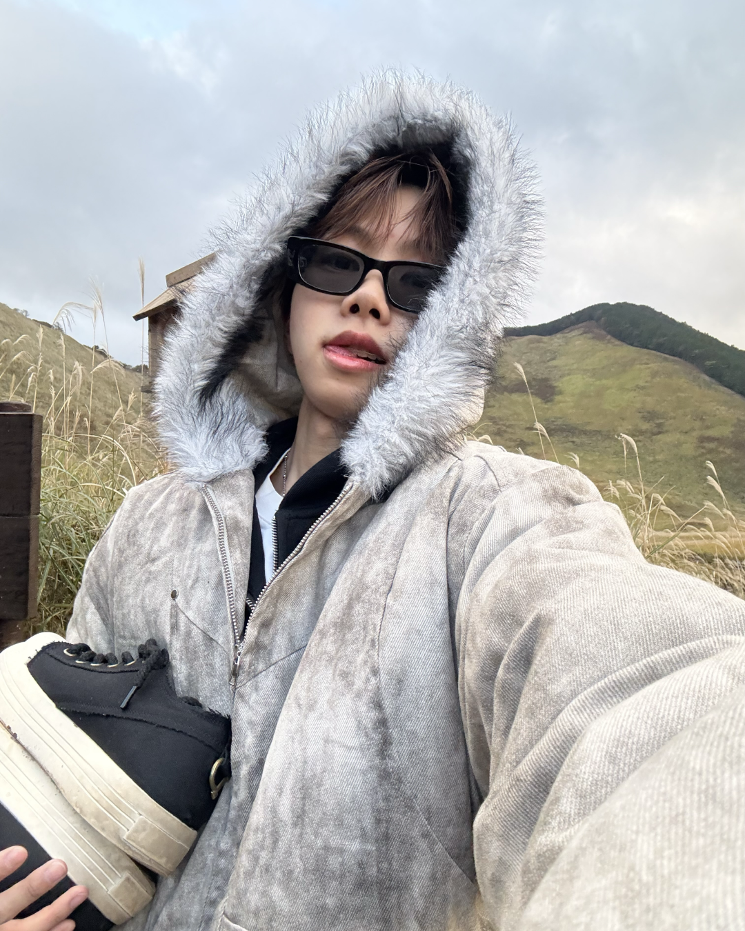 ウォッシュダメージファーフードジャケット WG0190