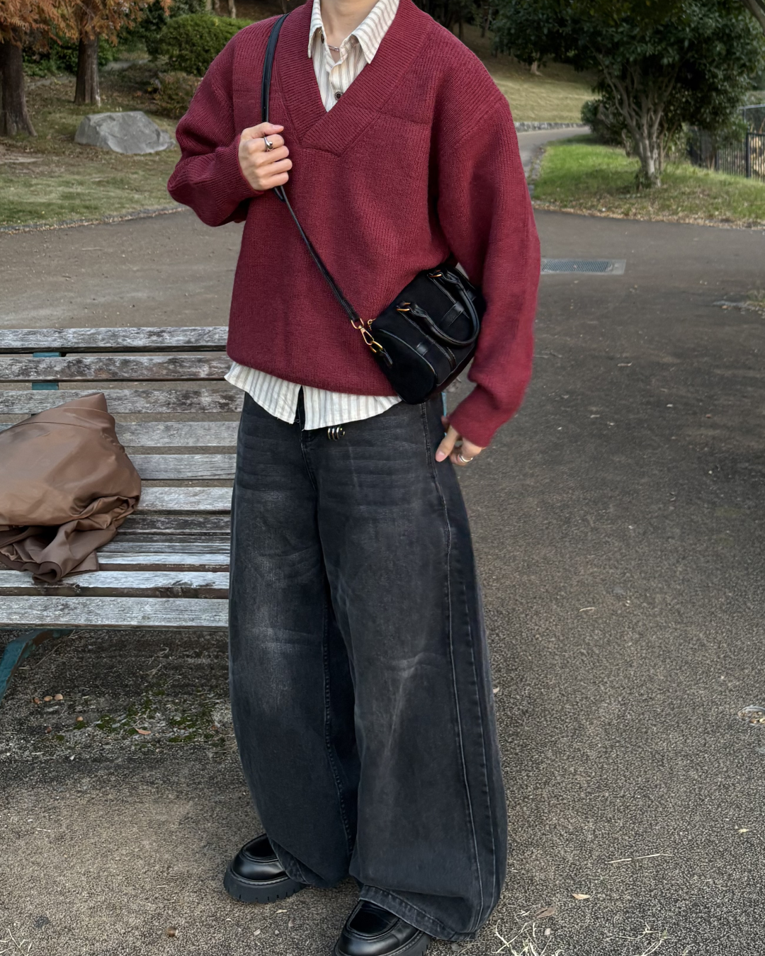 Vネックルーズニット WG0211