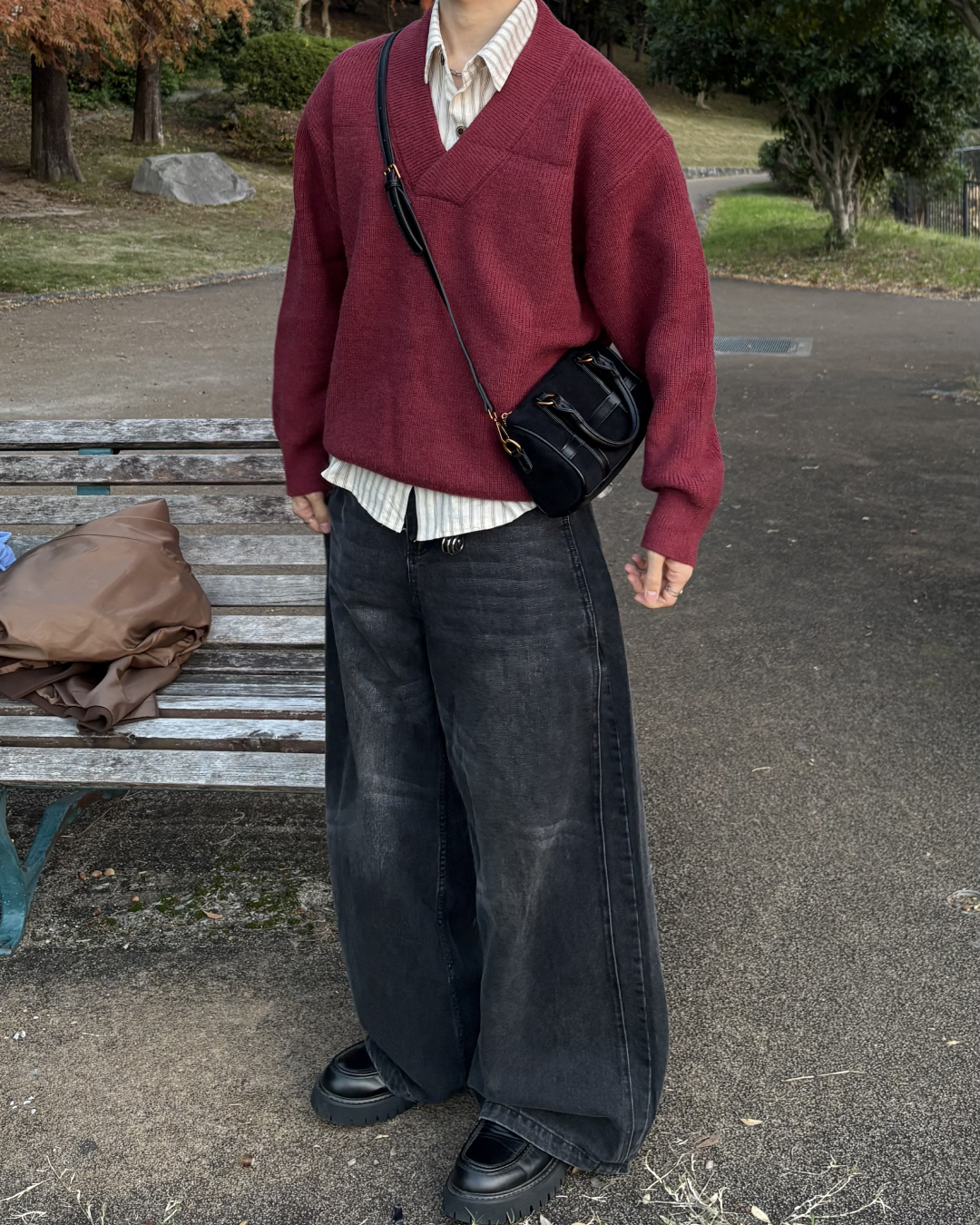 Vネックルーズニット WG0211