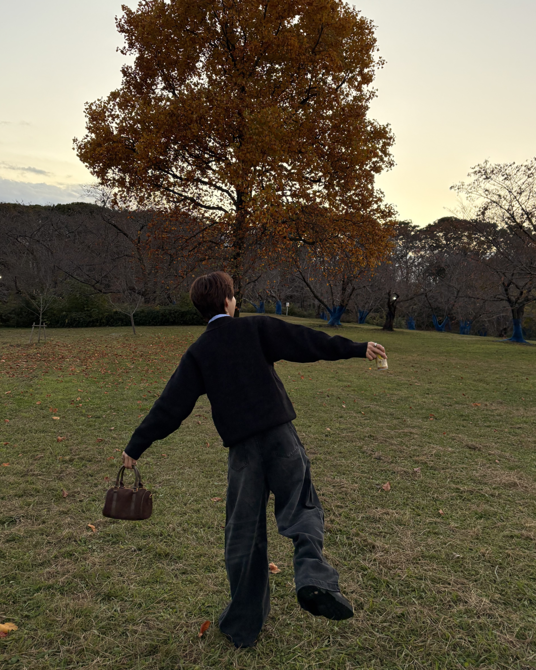 Vネックルーズニット WG0211