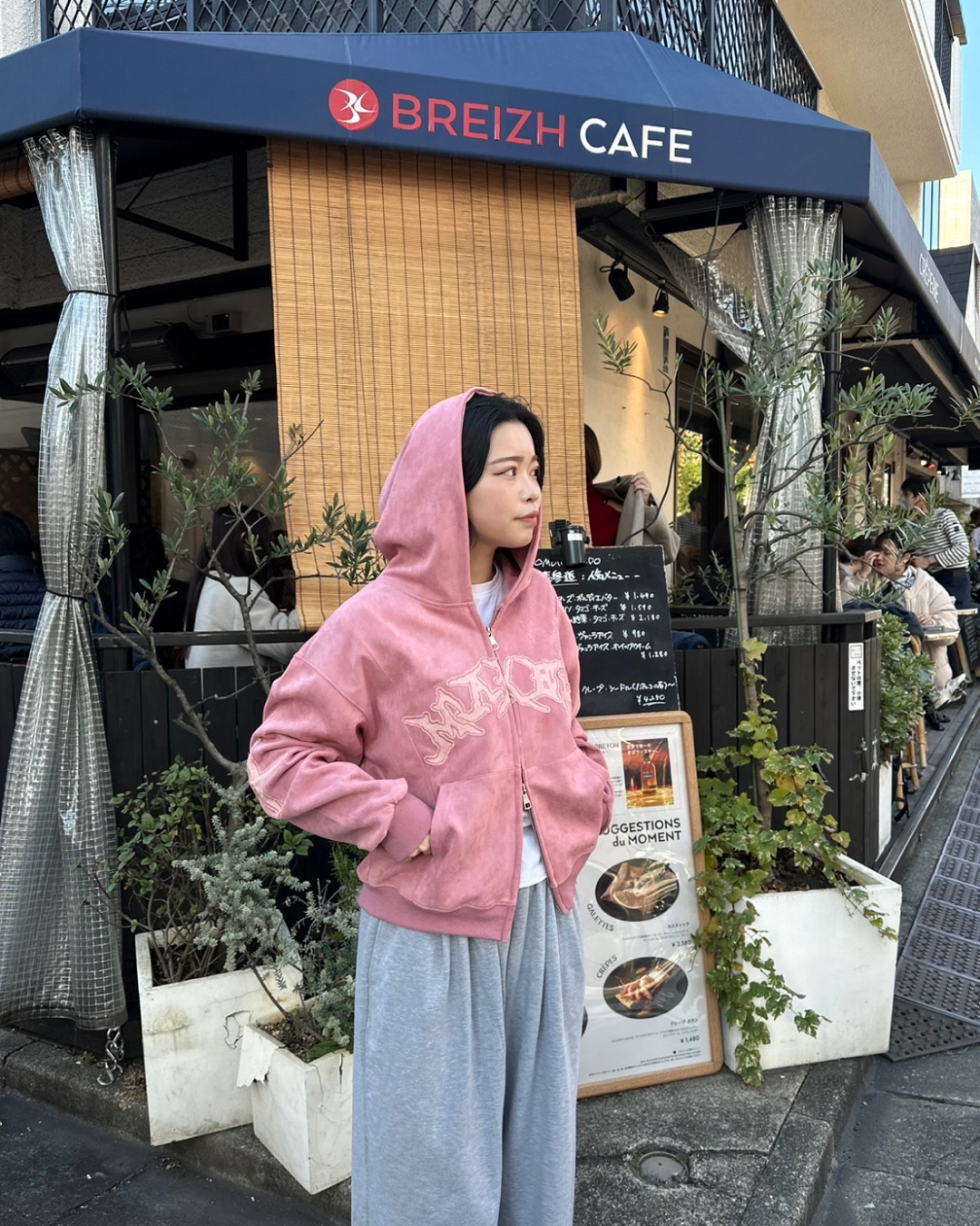 ロゴパッチショートパーカー Y1022