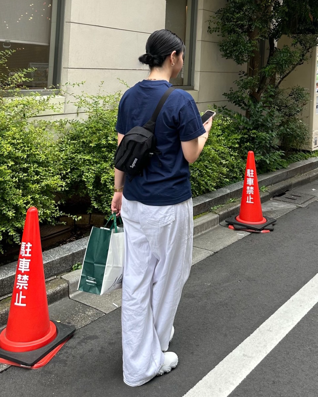 ポイントロゴシンプルTシャツ Y1579