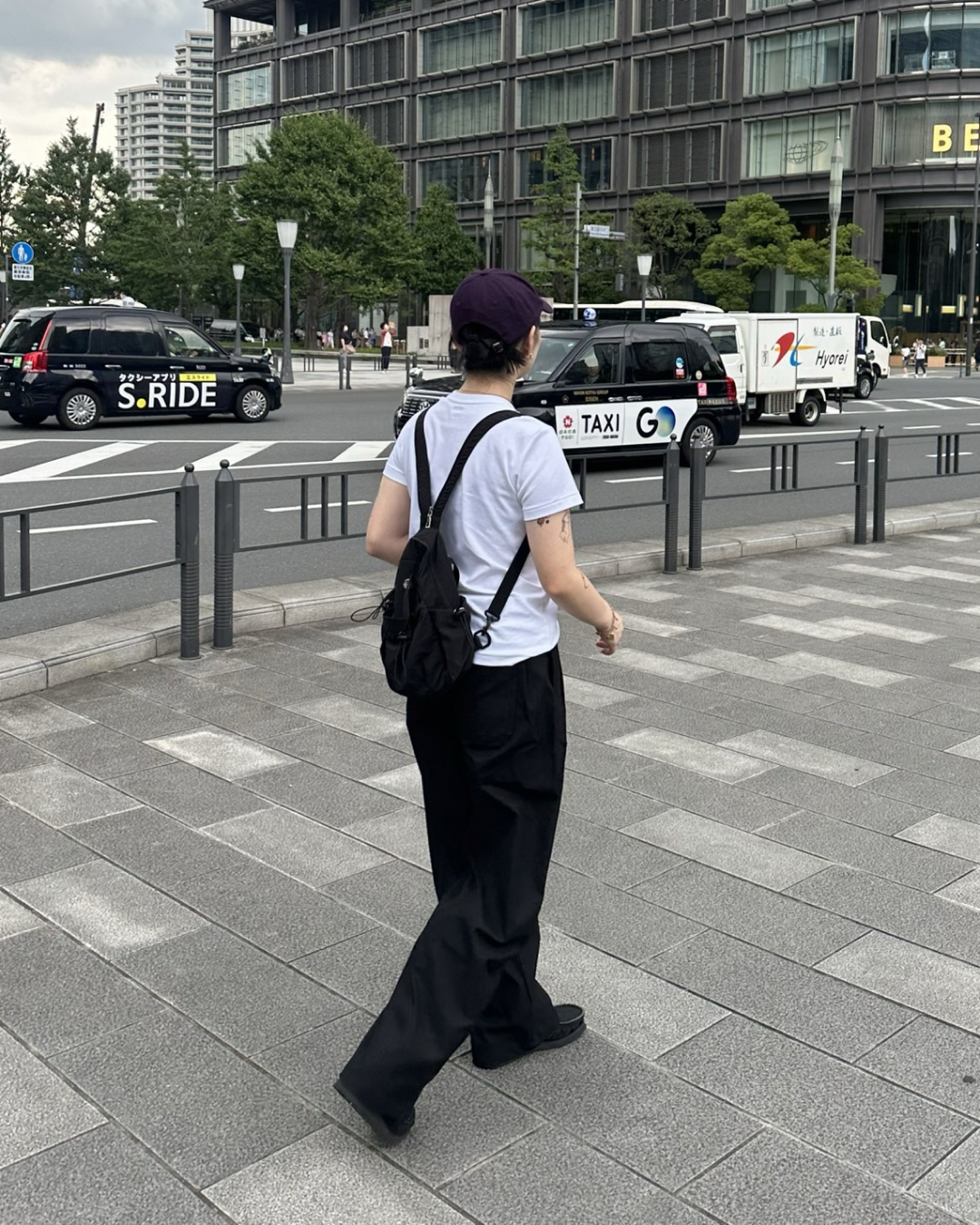 コットン混チノストレートパンツ Y1596