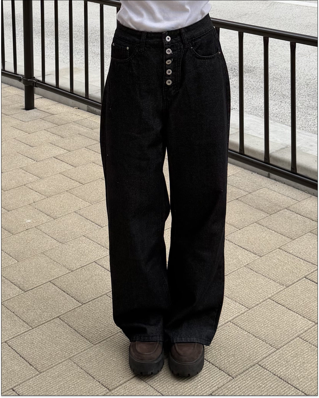 ボタンフライバルーンシルエットデニムパンツ
Y1732