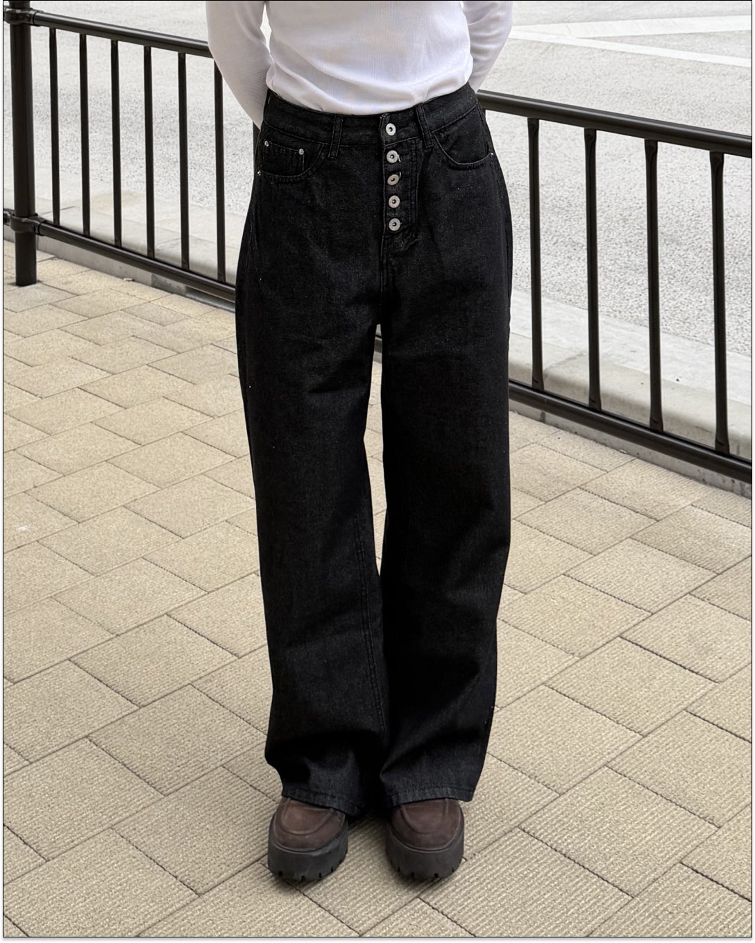ボタンフライバルーンシルエットデニムパンツ
Y1732