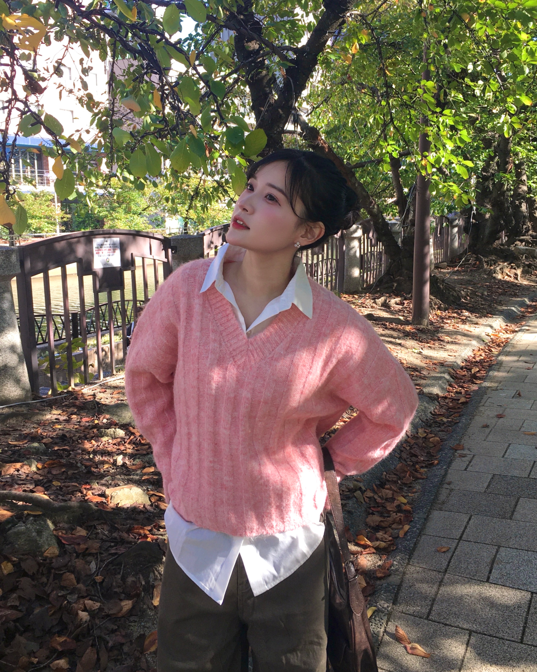 プルオーバーVネックニット YN0025