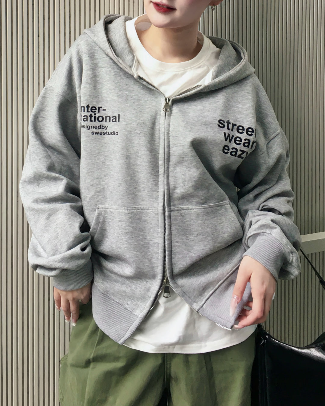 レタープリントダブルジップパーカーYN0072 – YOLO（ヨロ