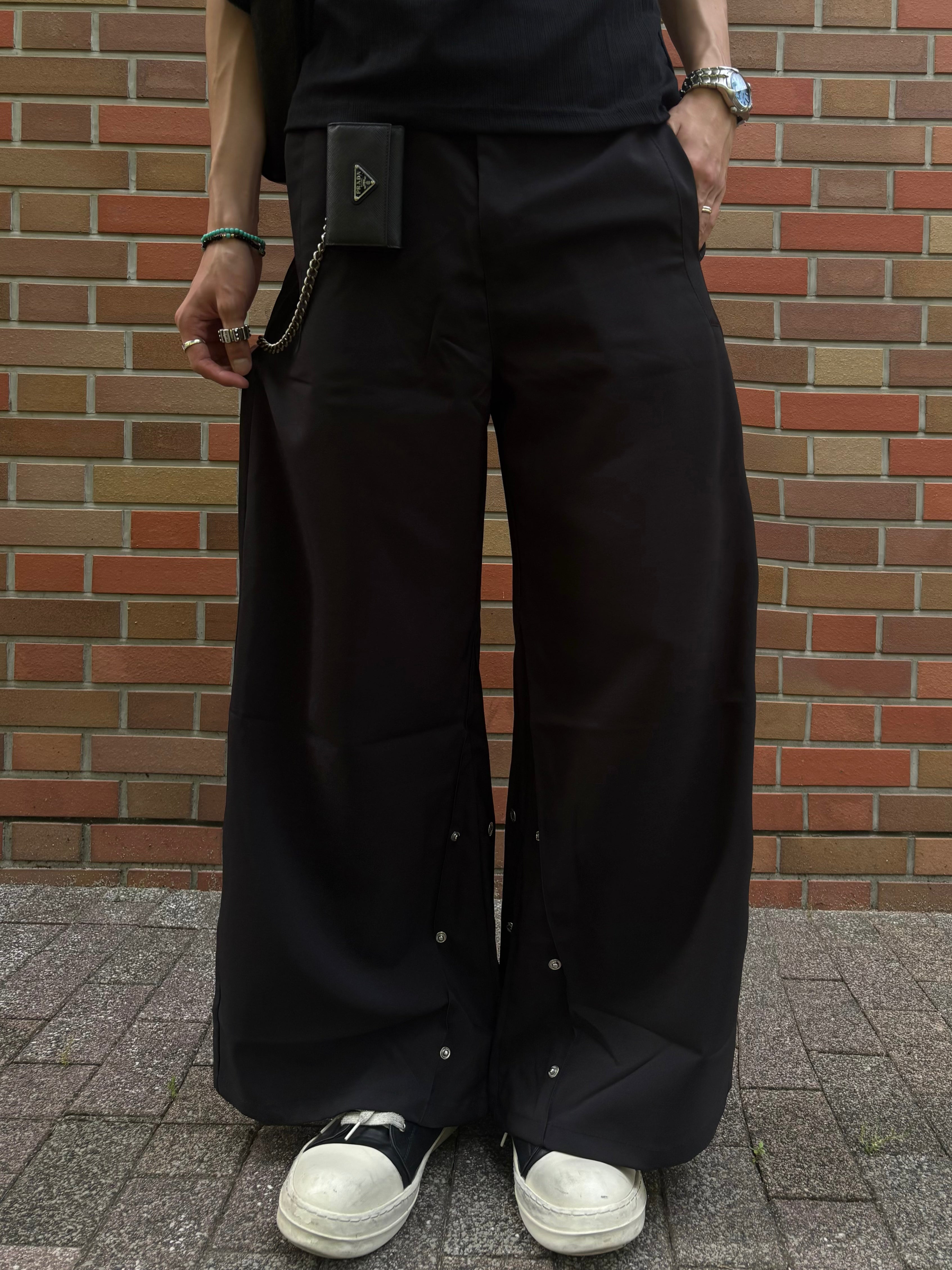 スタッズワイドパンツ HS0182