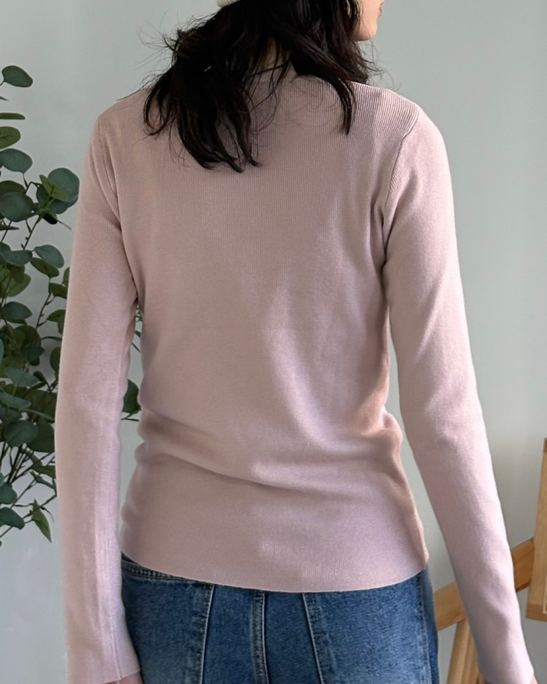 ソフトシアークルーネックニットトップス
AA0016