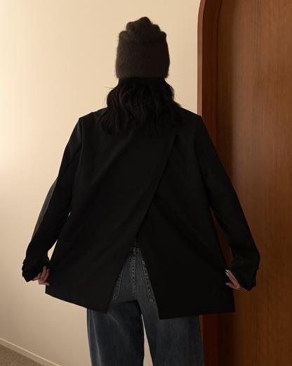 バックオープンテーラードジャケット
AA0074